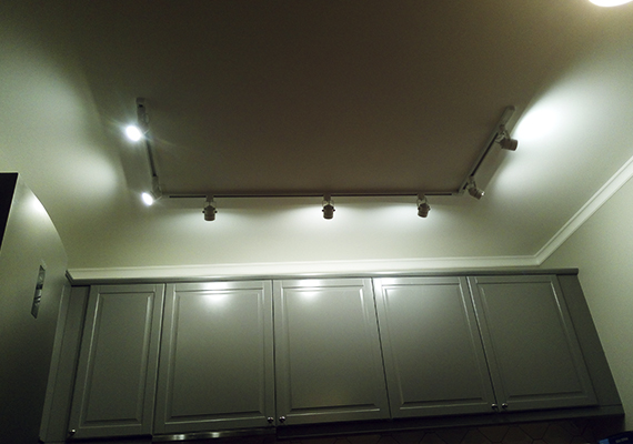 gallery-photo